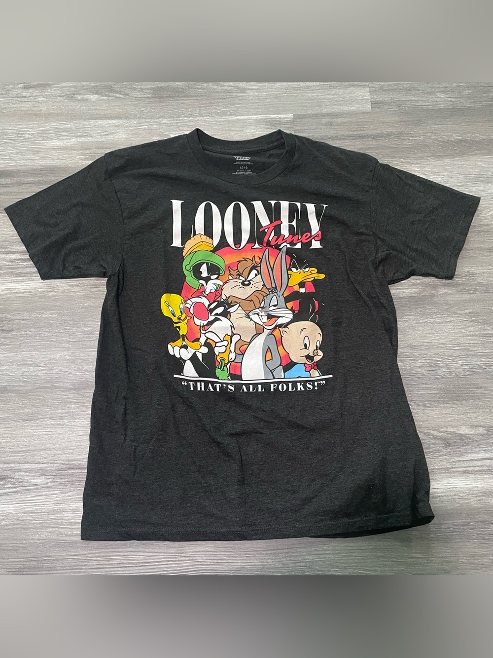 Looney Tunes Graphic Tee Charcoal Gray with Characters Bugs Bunny Daffy Tweety L